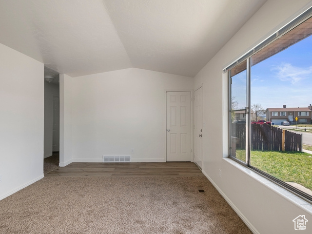 5951 S Red Zinc Dr, Kearns, Utah image 6