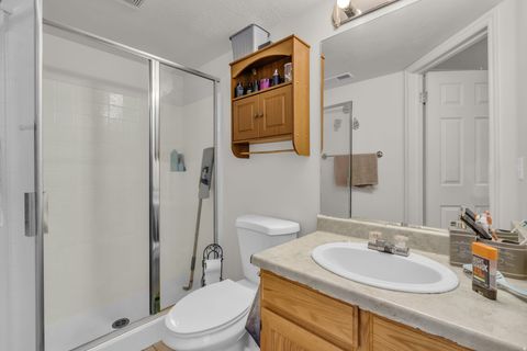 Tiny photo for 6076 S LIBERTY OAKS CV #01, Murray, UT 84107 (MLS # 2146612)