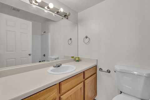 Tiny photo for 6076 S LIBERTY OAKS CV #01, Murray, UT 84107 (MLS # 2146612)