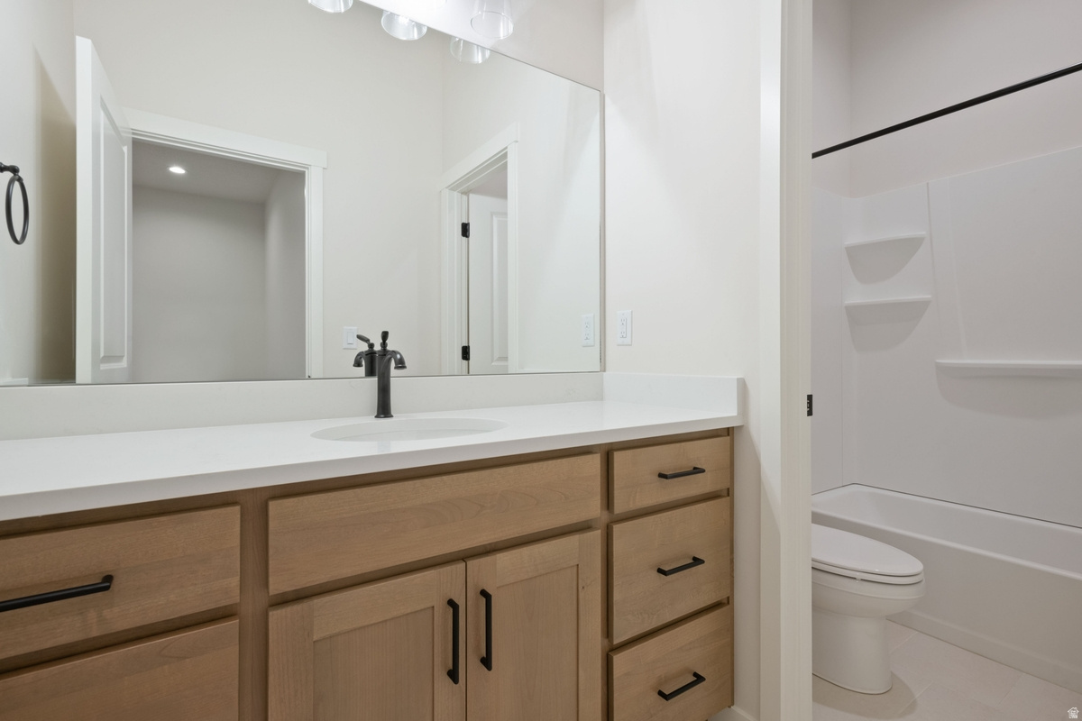 DAYBREAK - Residential