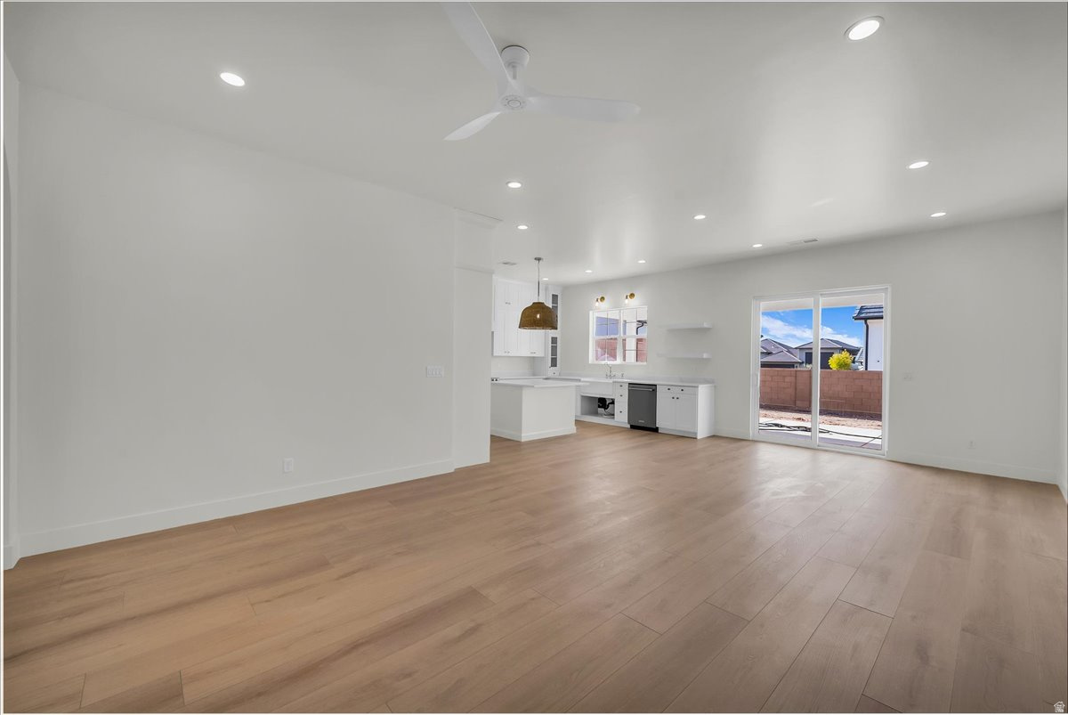 DIXIE SPRINGS F - Residential