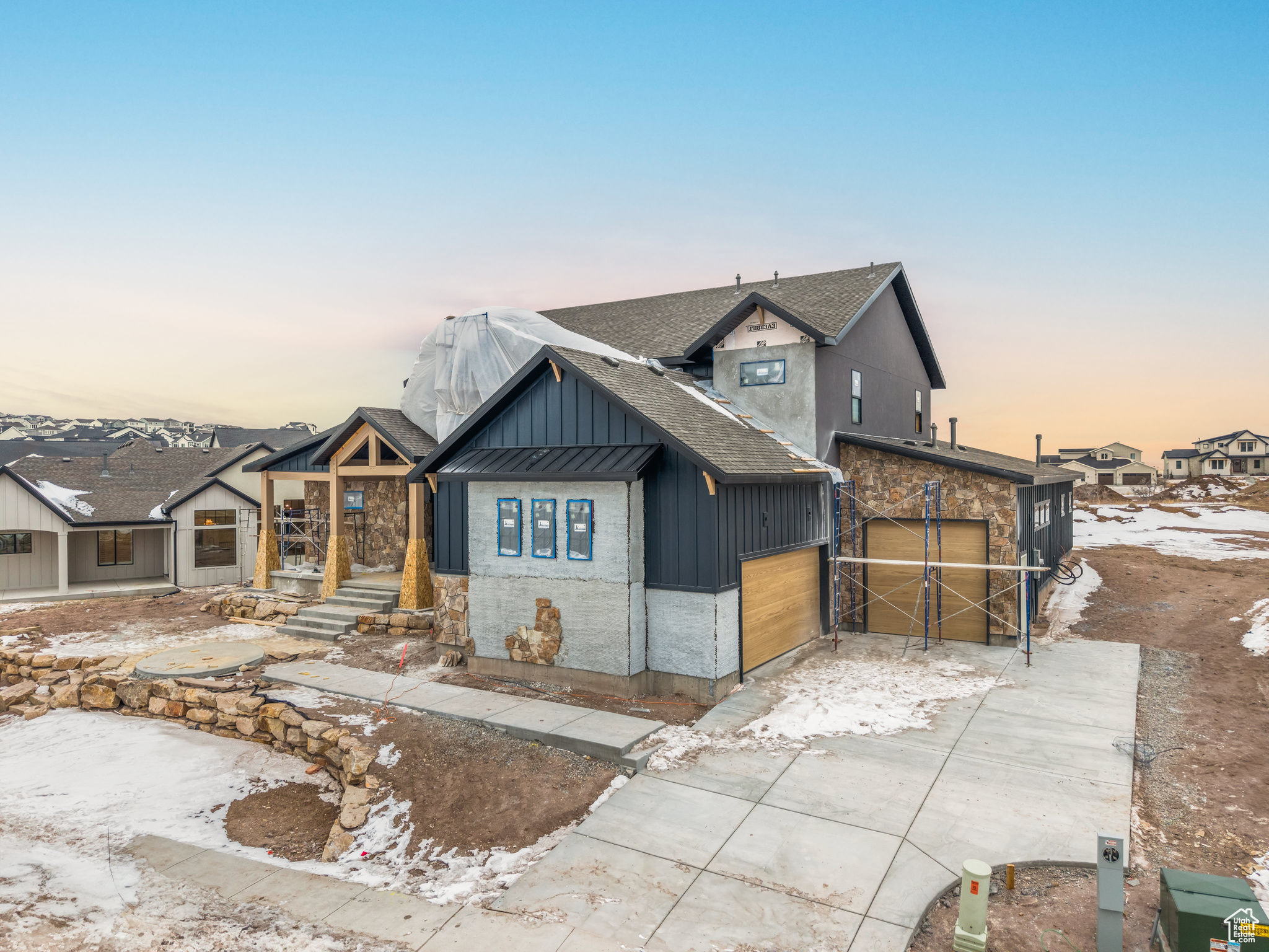 LONE PEAK CANYON - Residential