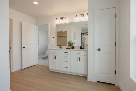 Tiny photo for 1023 S 3600 E #PRSTN, Spanish Fork, UT 84660 (MLS # 2141646)