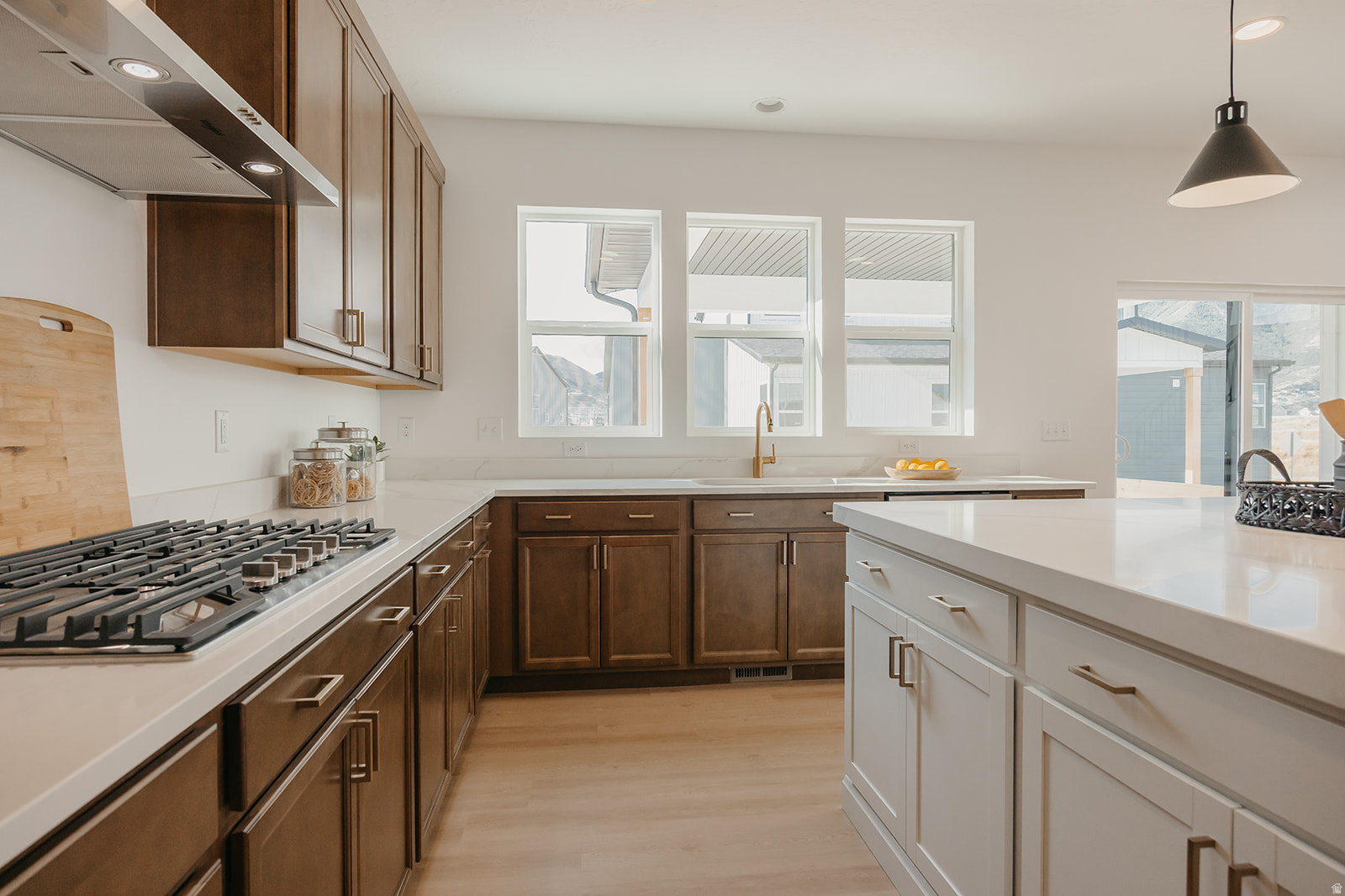 WILLOW ESTATES - Residential