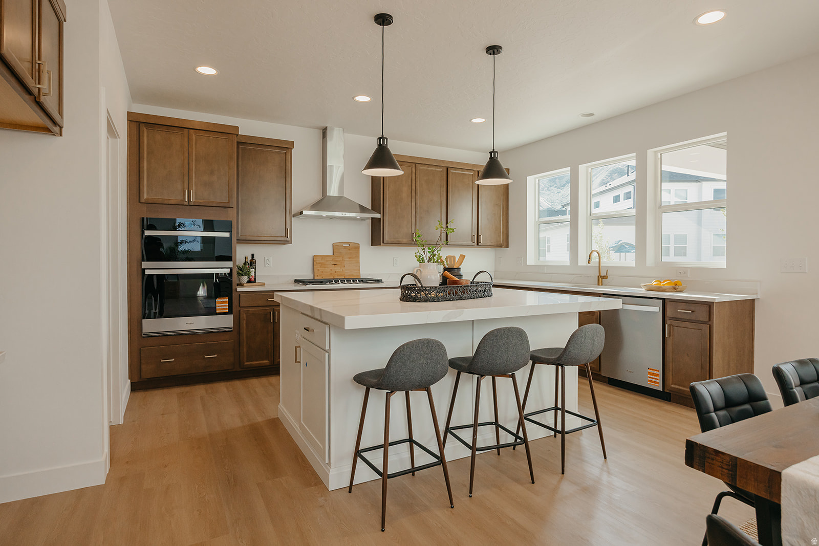 WILLOW ESTATES - Residential