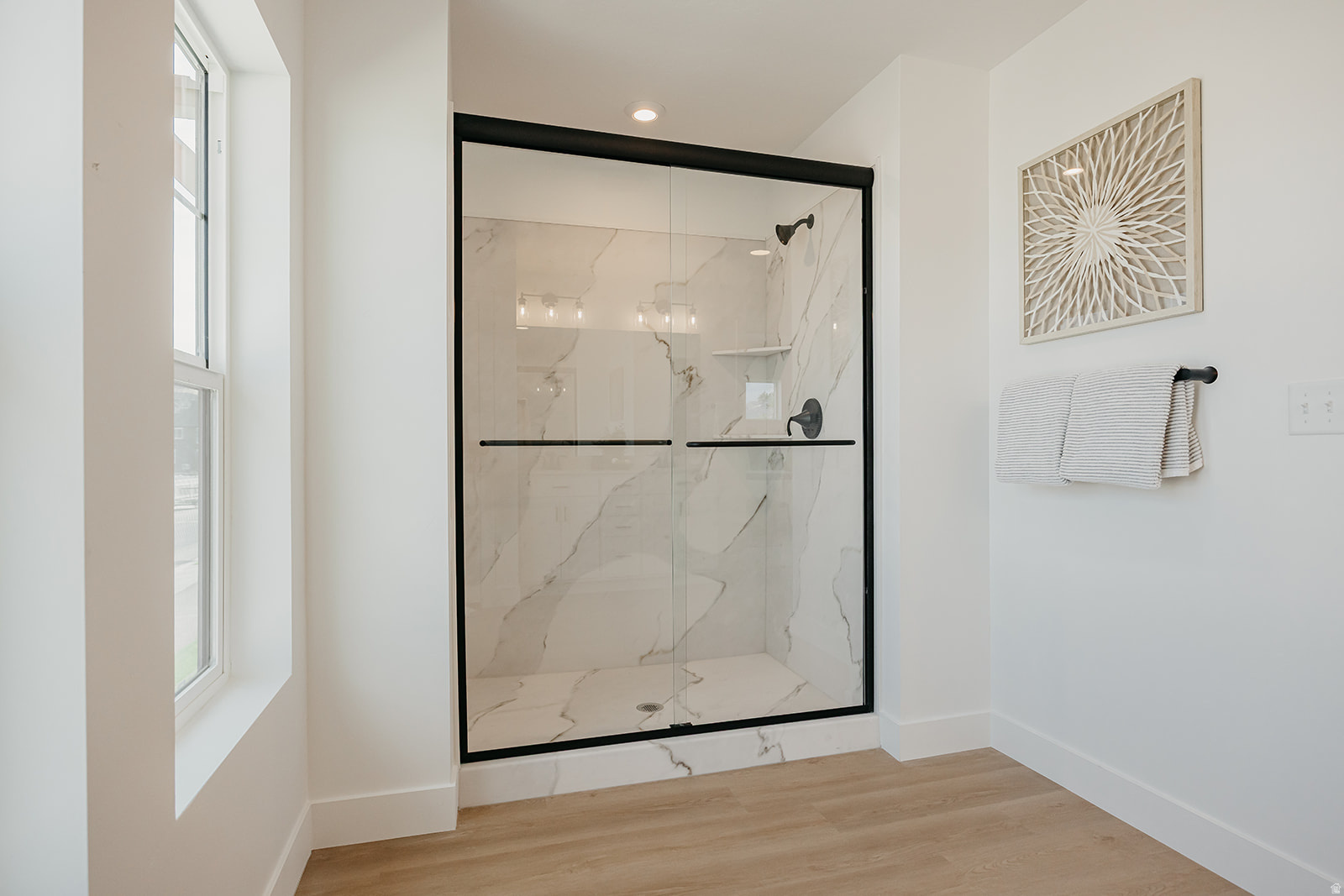 WILLOW ESTATES - Residential