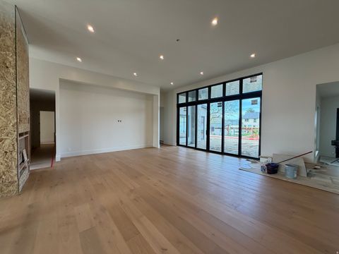 Tiny photo for 1549 E PATTERSON LN, Draper, UT 84020 (MLS # 2149942)