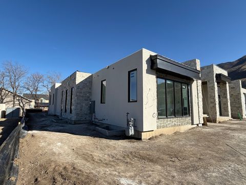 Tiny photo for 1549 E PATTERSON LN, Draper, UT 84020 (MLS # 2149942)