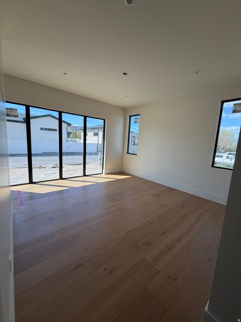 Tiny photo for 1549 E PATTERSON LN, Draper, UT 84020 (MLS # 2149942)