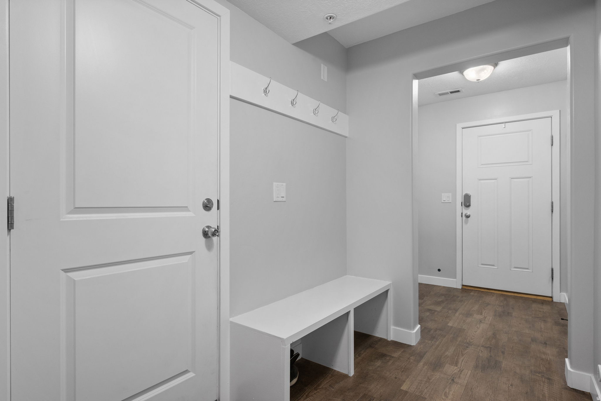 YOSEMITE PARK LOFTS - Residential