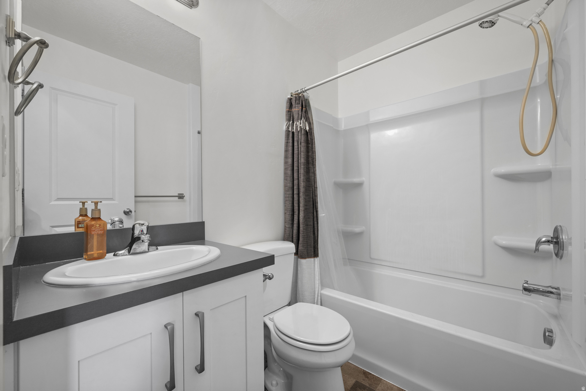 YOSEMITE PARK LOFTS - Residential