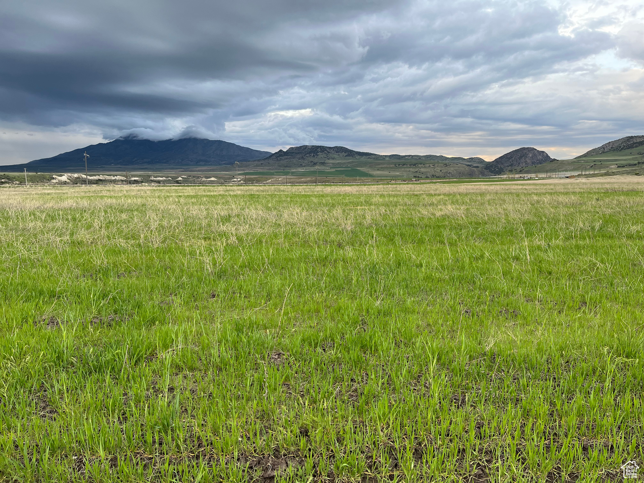 Land, Collinston, Utah image 27