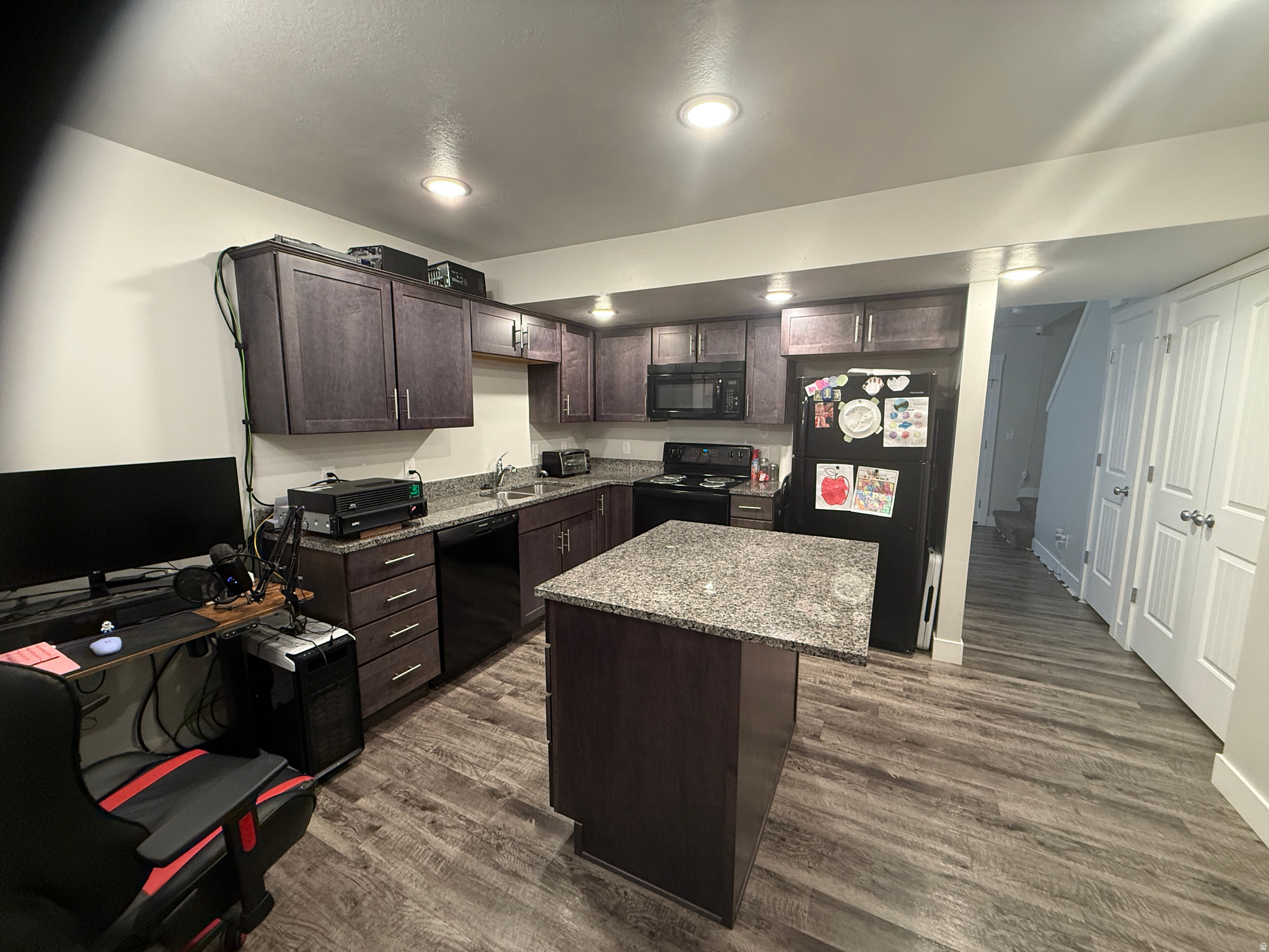 TRINITY TOWNHOMES - Residential