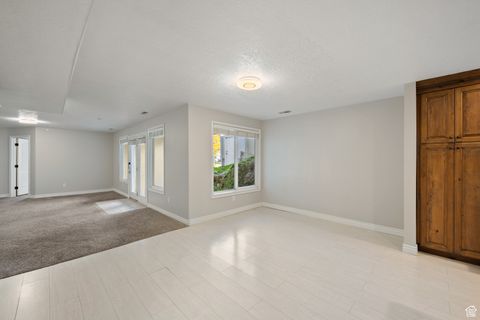 Tiny photo for 13881 VESTRY RD, Draper, UT 84020 (MLS # 2119011)