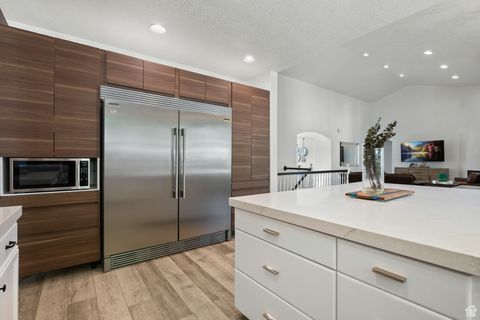 Tiny photo for 13881 VESTRY RD, Draper, UT 84020 (MLS # 2119011)