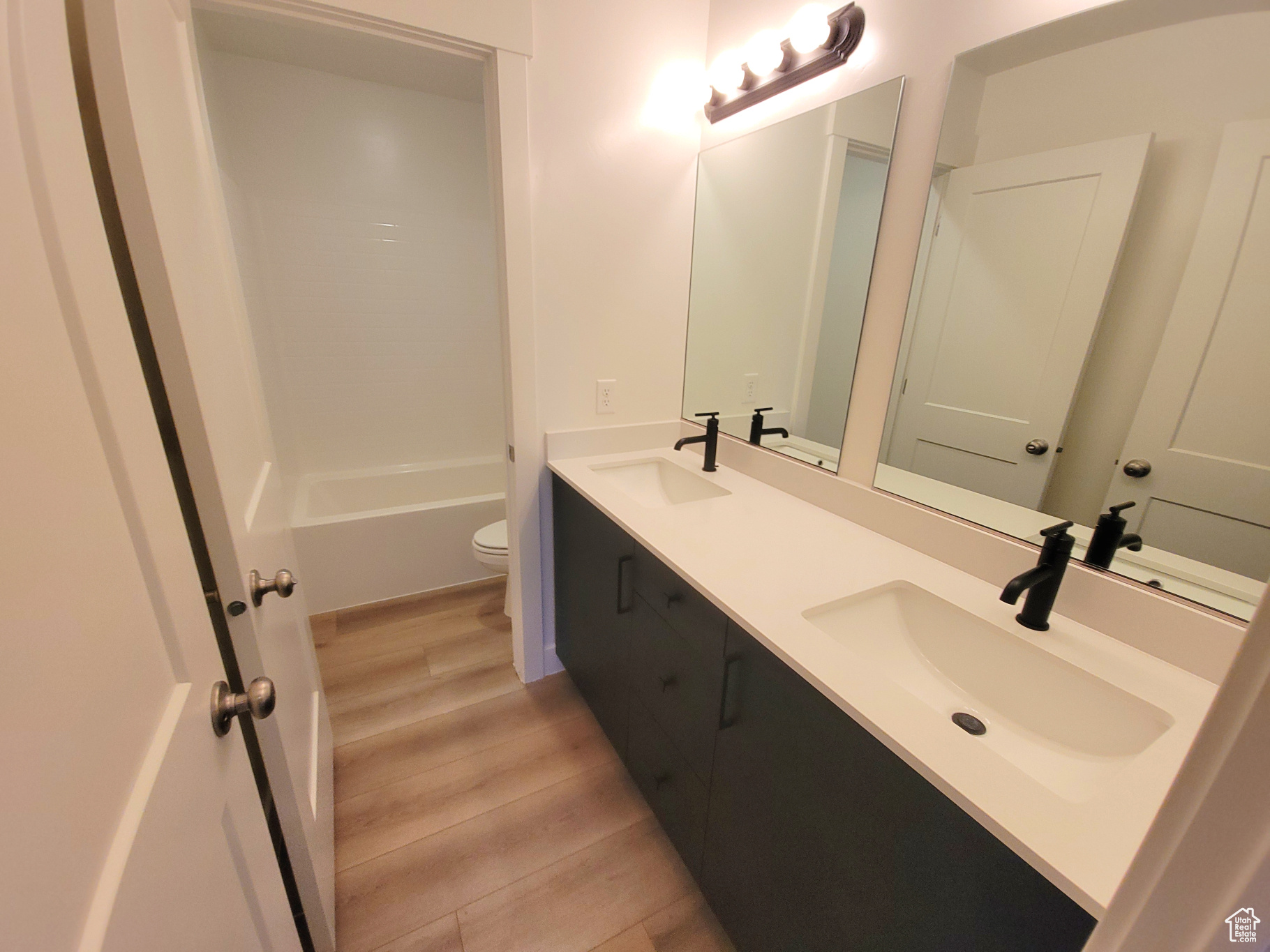 SAGE CANYON PH 15 - Residential