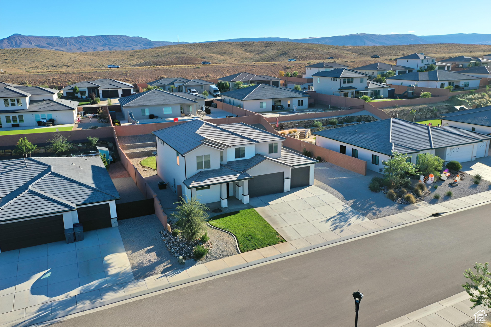 SAGE CANYON PH 15 - Residential