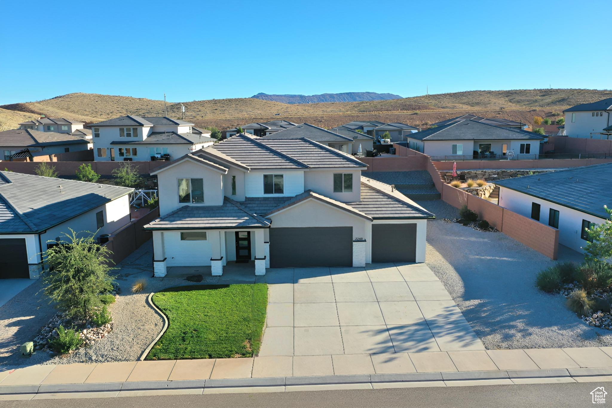 SAGE CANYON PH 15 - Residential