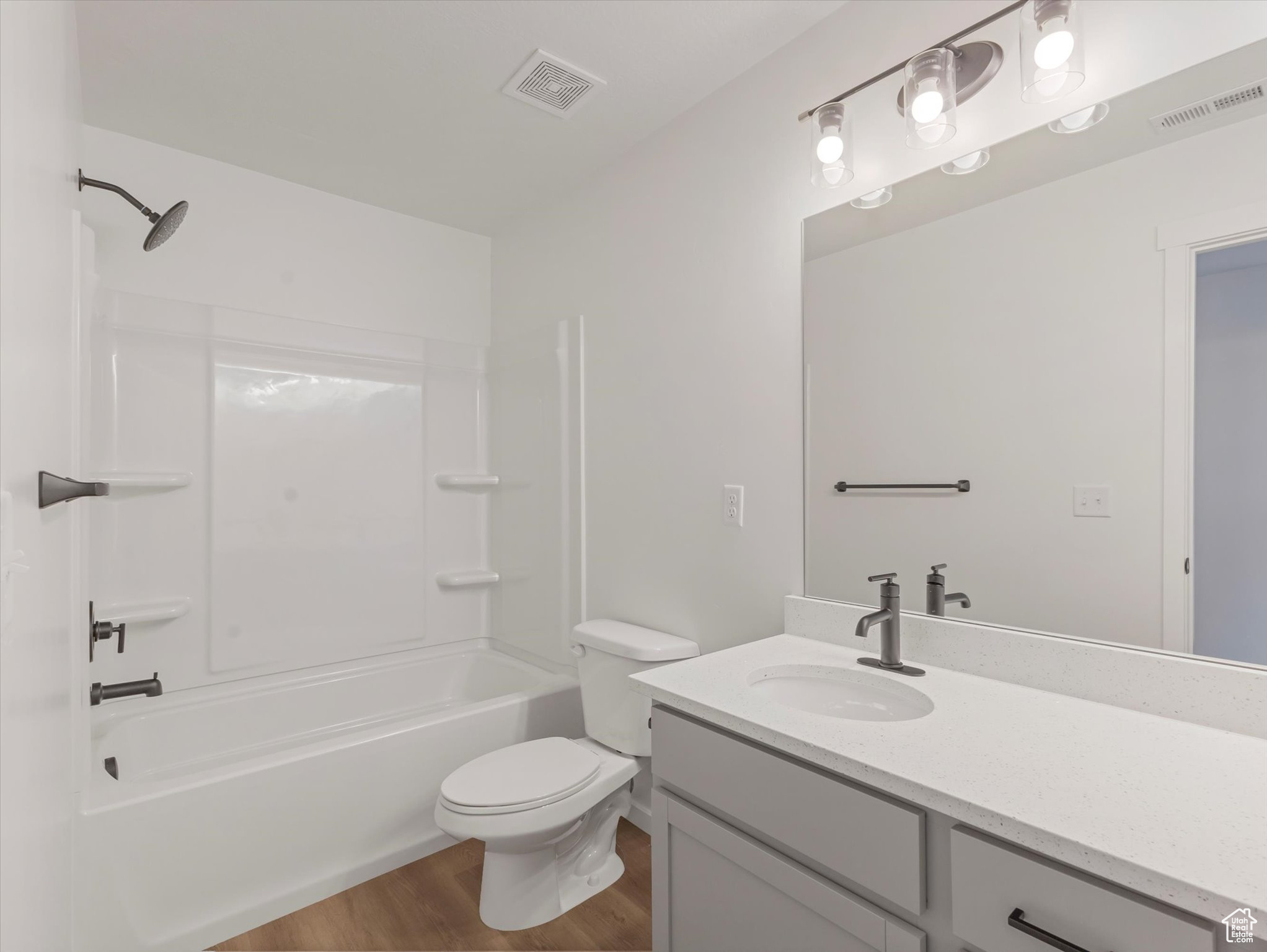 JORDAN WOODS - Residential