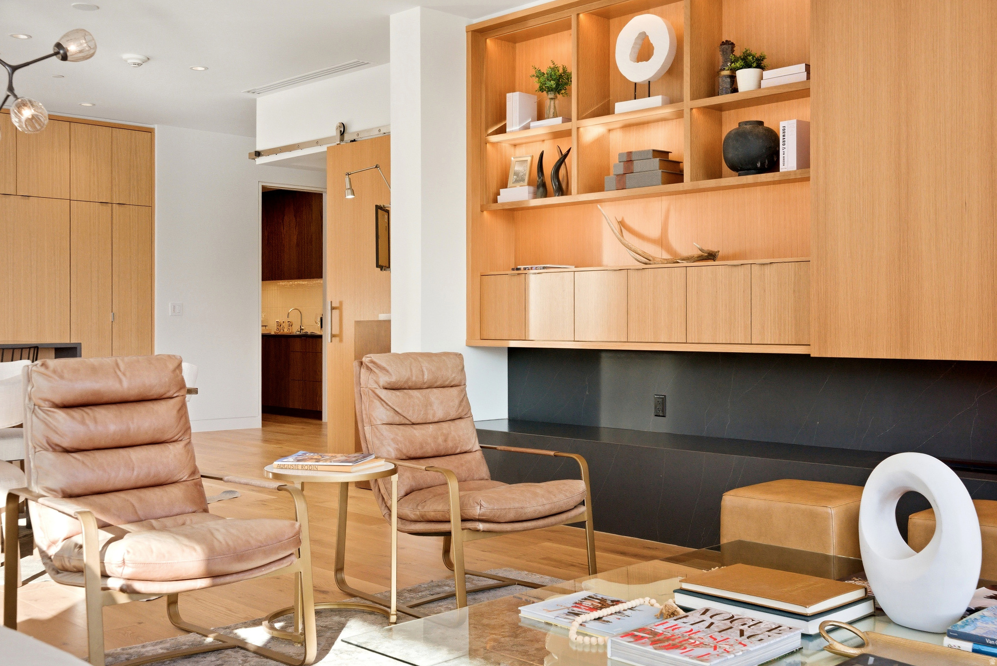 FOUNDERS PLACE - Residential