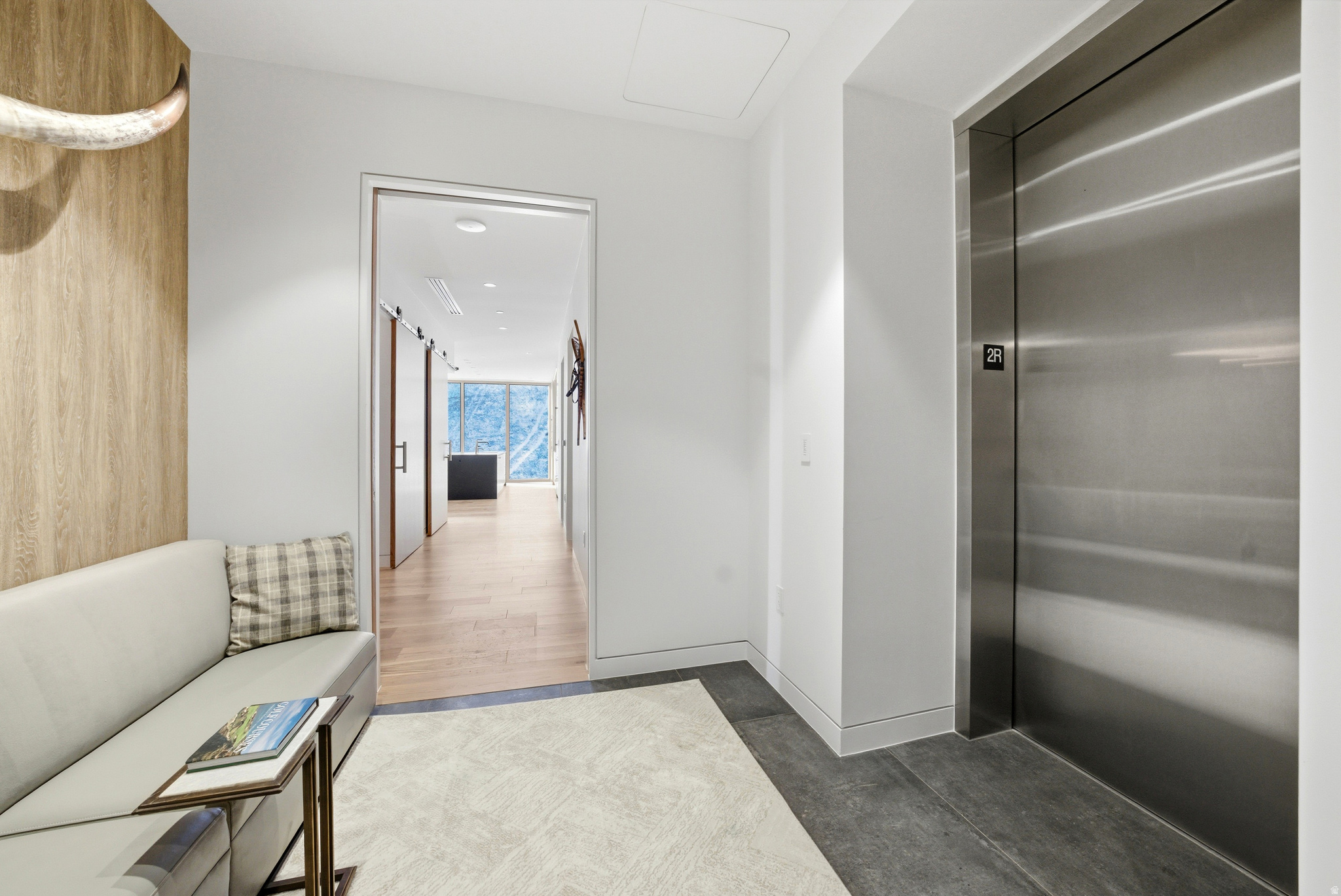 FOUNDERS PLACE - Residential