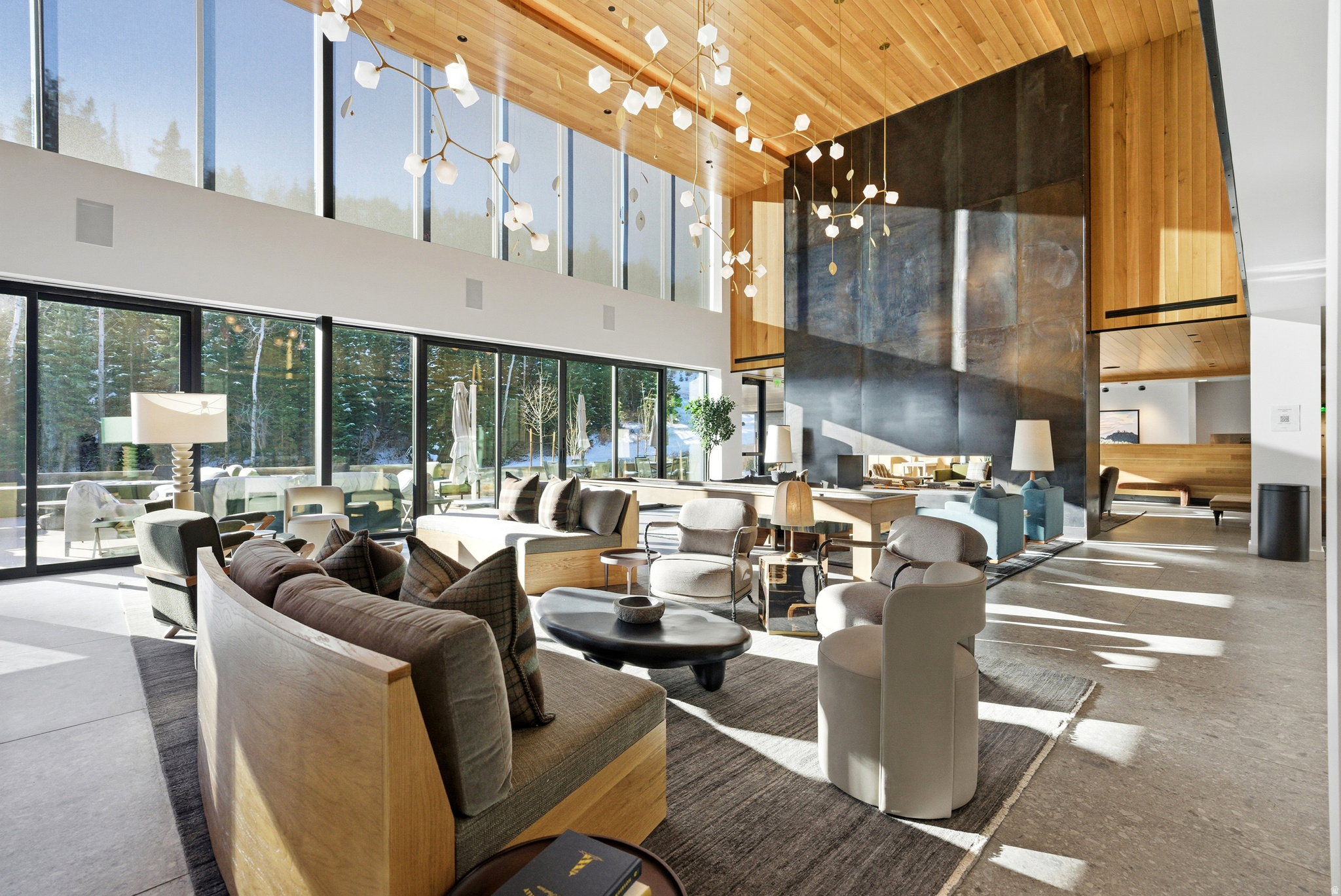 FOUNDERS PLACE - Residential