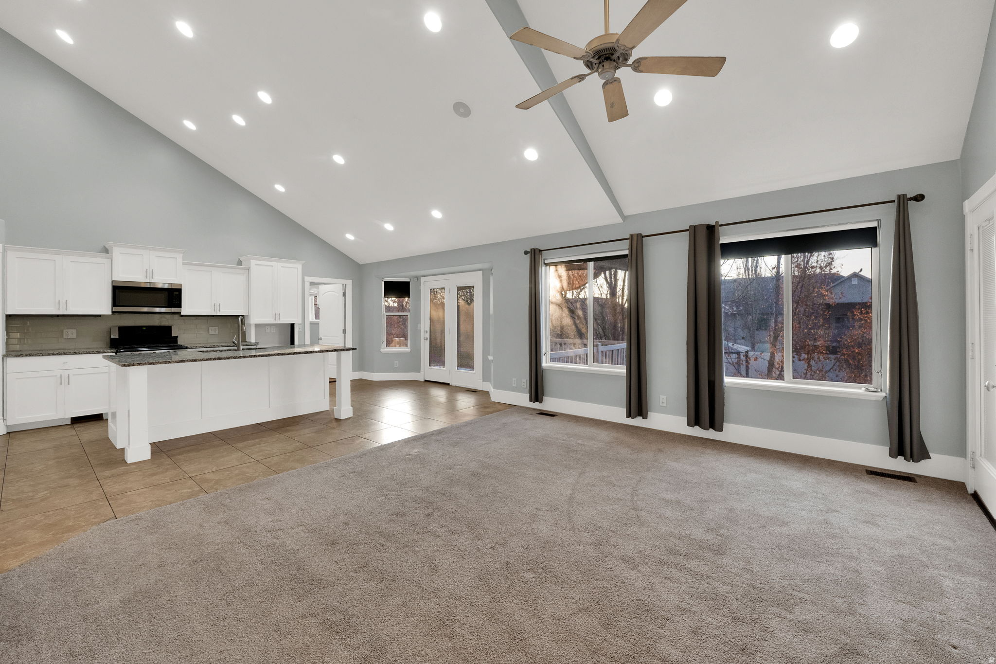 WILD HORSE SPRINGS - Residential