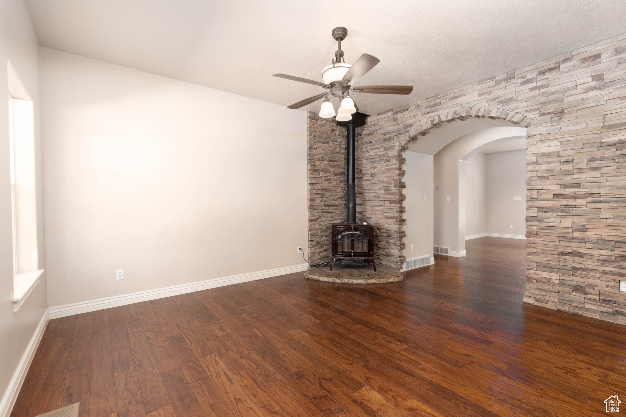 THREE PEAKS - Residential