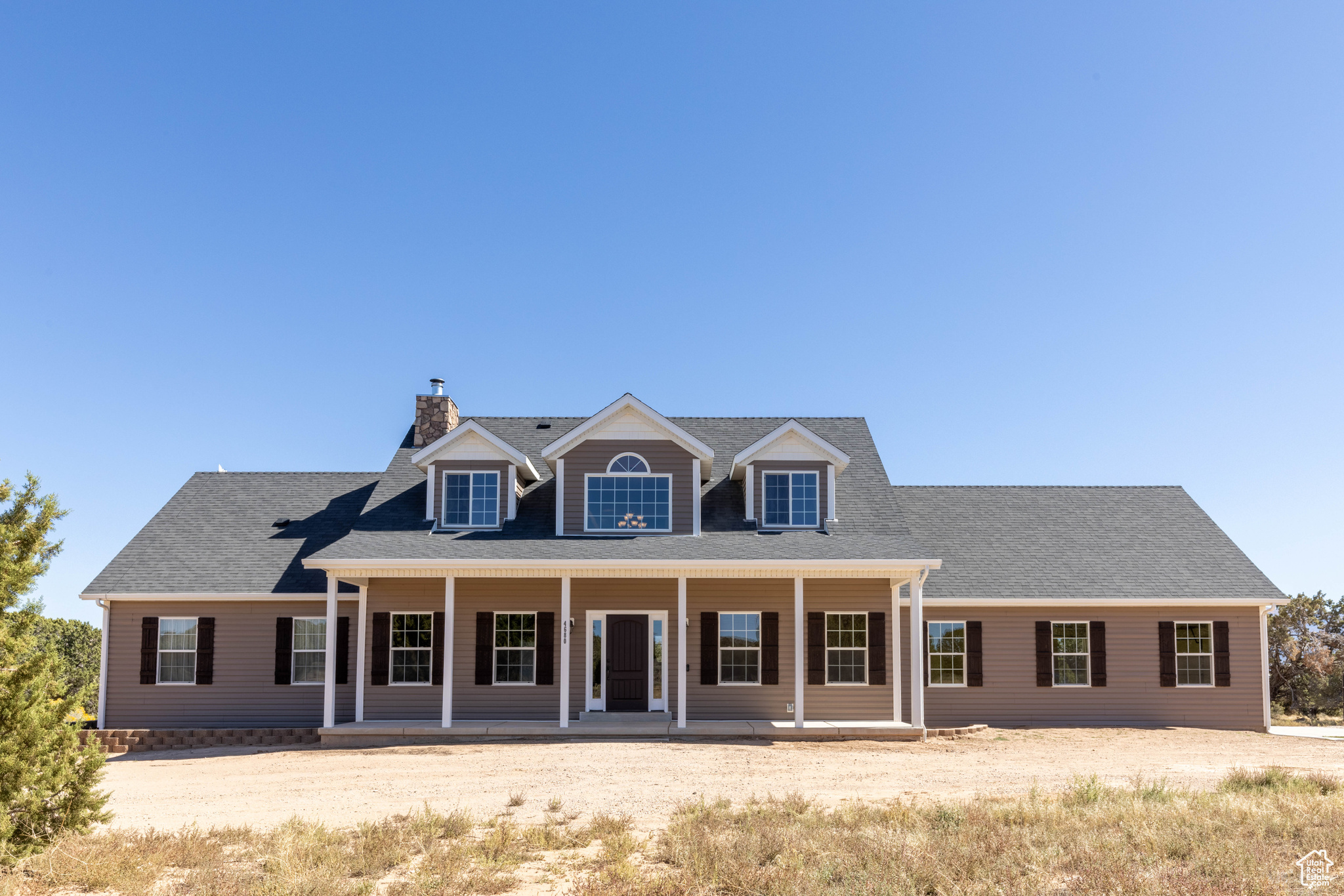 THREE PEAKS - Residential