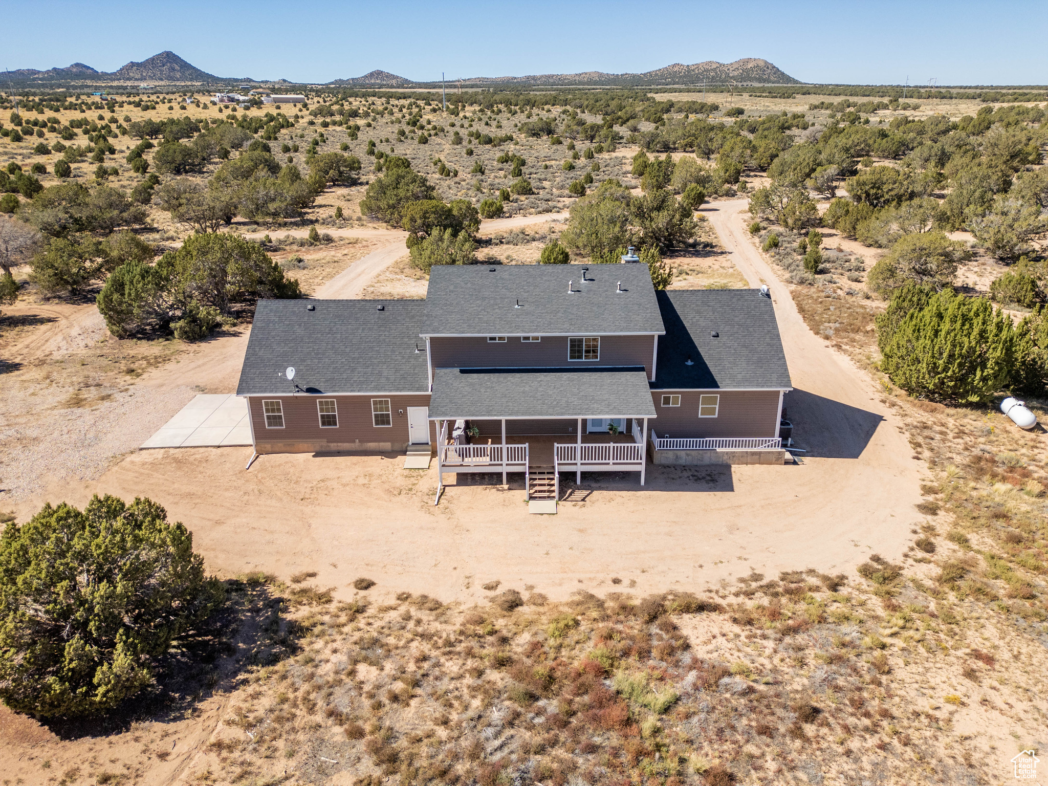 THREE PEAKS - Residential