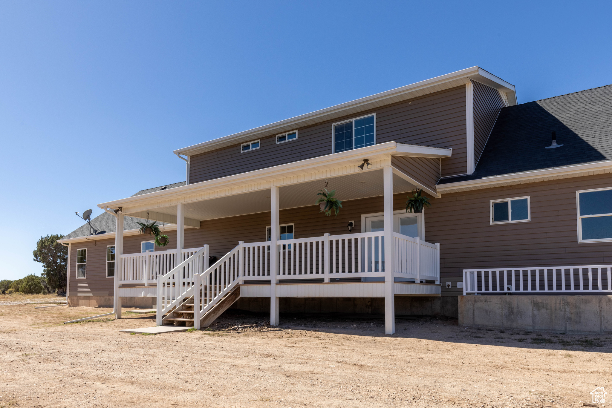 THREE PEAKS - Residential