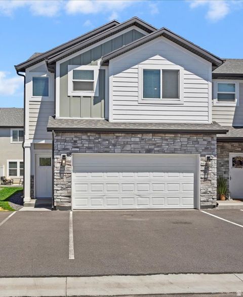 Photo of 377 N 100 W, Morgan, UT 84050 (MLS # 2147232)