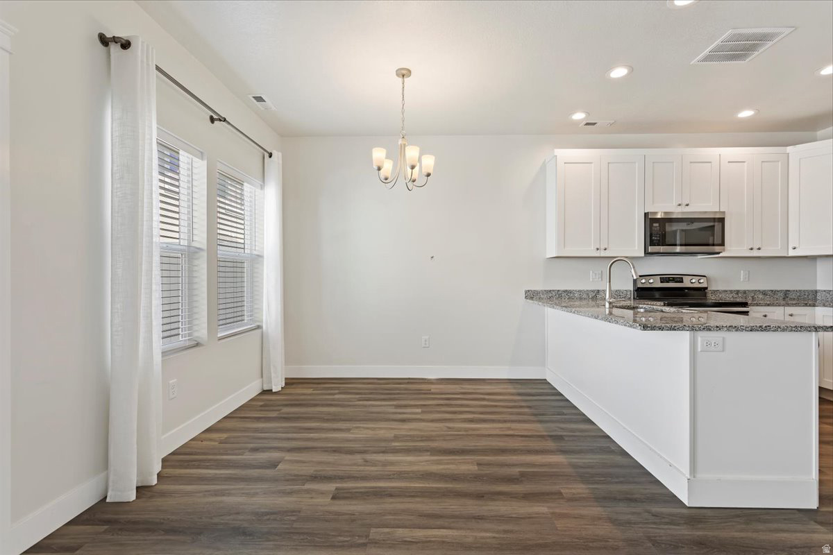 RIVERSTONE - Residential