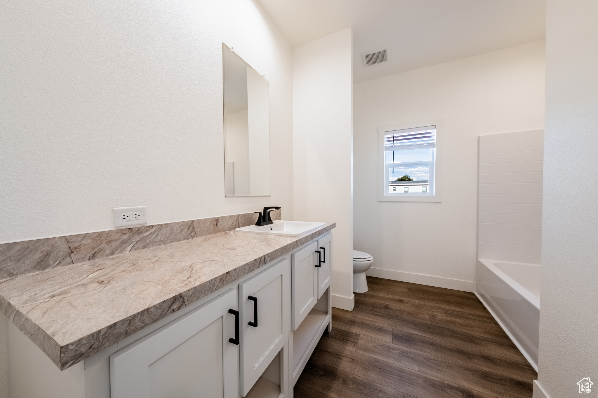 484 W Pipe Springs Dr, Kanab, Utah image 27