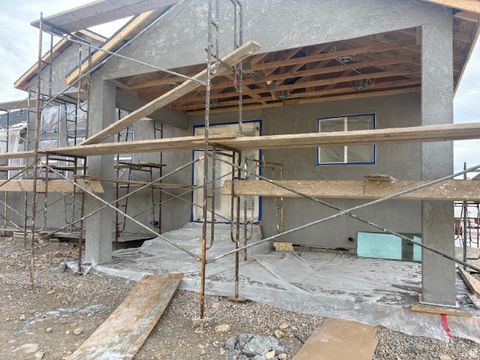 Tiny photo for 728 E MOUNTAIN ROAD Rd N, North Ogden, UT 84414 (MLS # 2121410)