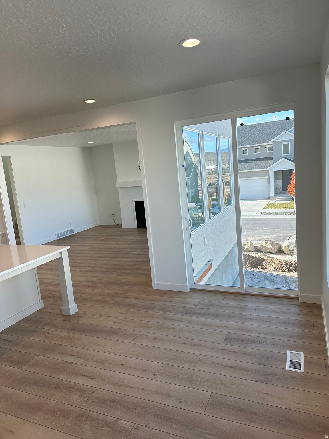 HIDDEN HOLLOW - Residential