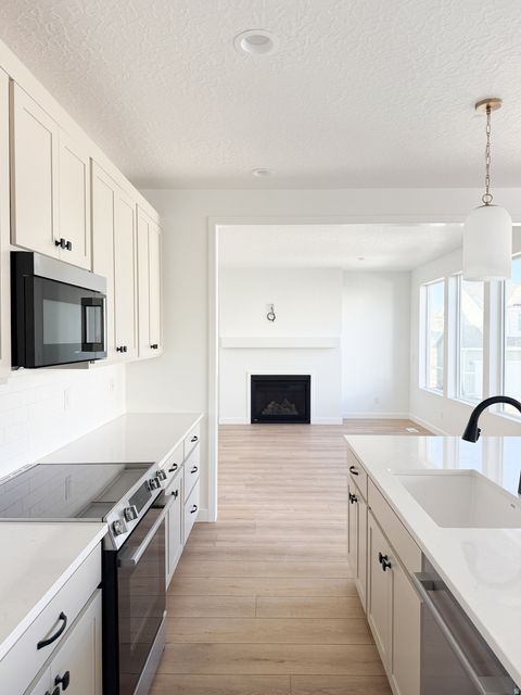 Tiny photo for 2919 E SERDAR LN #C24, Eagle Mountain, UT 84005 (MLS # 2121964)