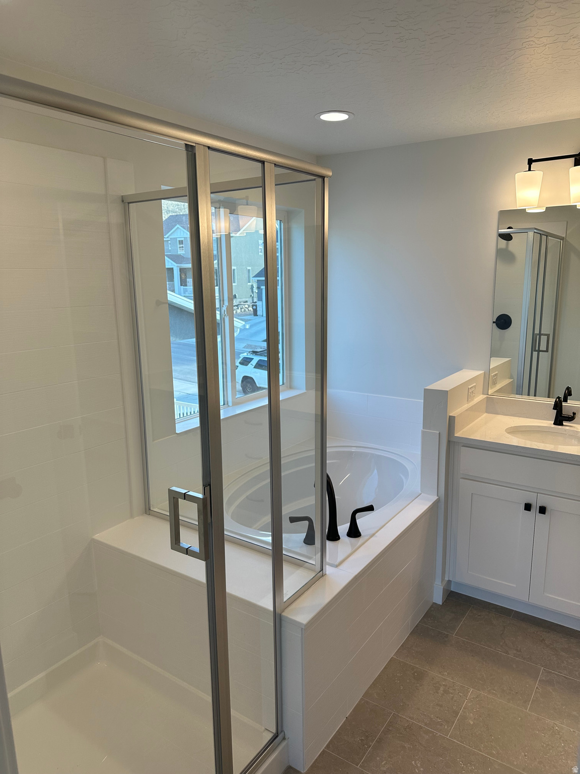 HIDDEN HOLLOW - Residential