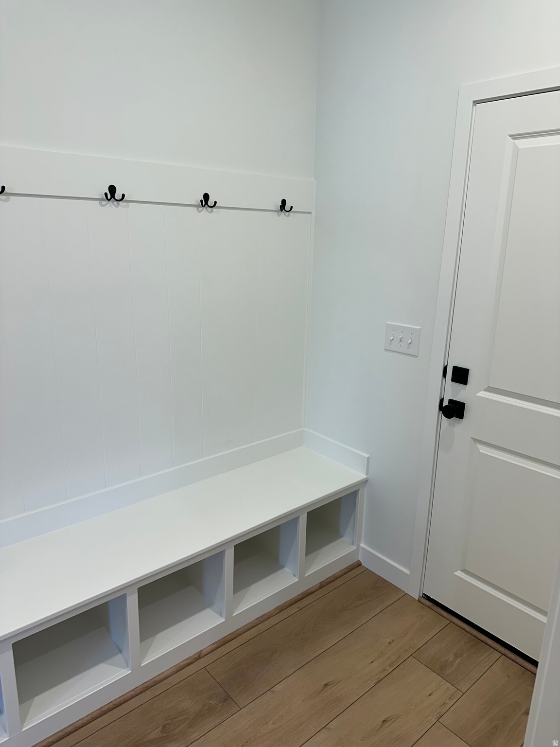 HIDDEN HOLLOW - Residential