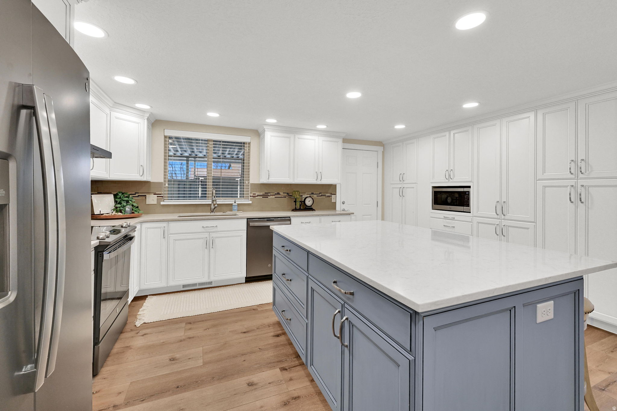 CHASE LANE VILLAGE - Residential Income