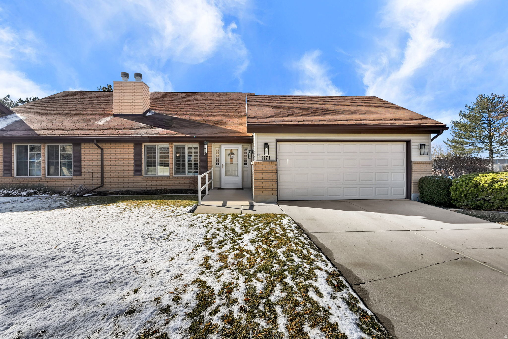 CHASE LANE VILLAGE - Residential Income