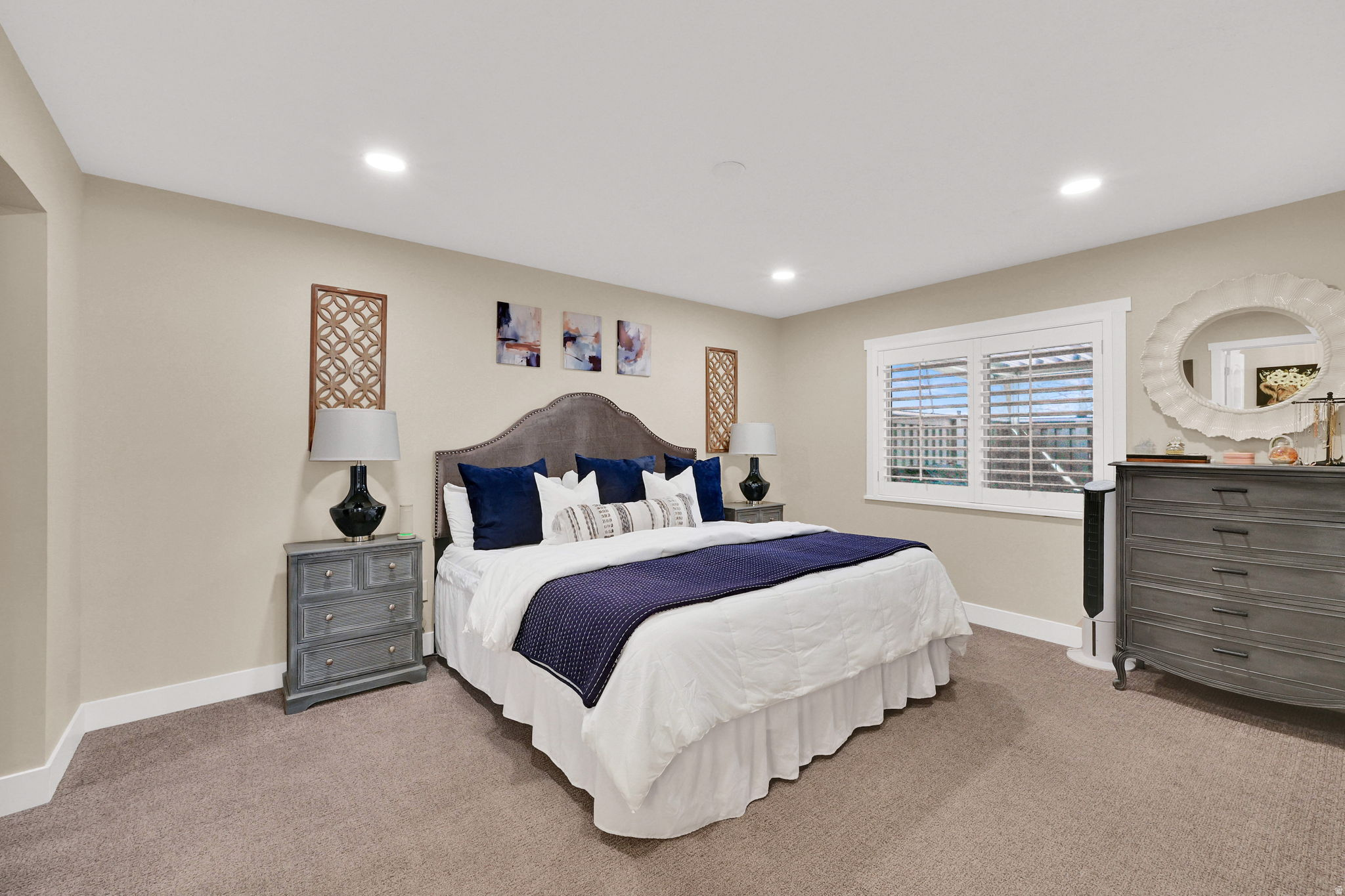 CHASE LANE VILLAGE - Residential Income