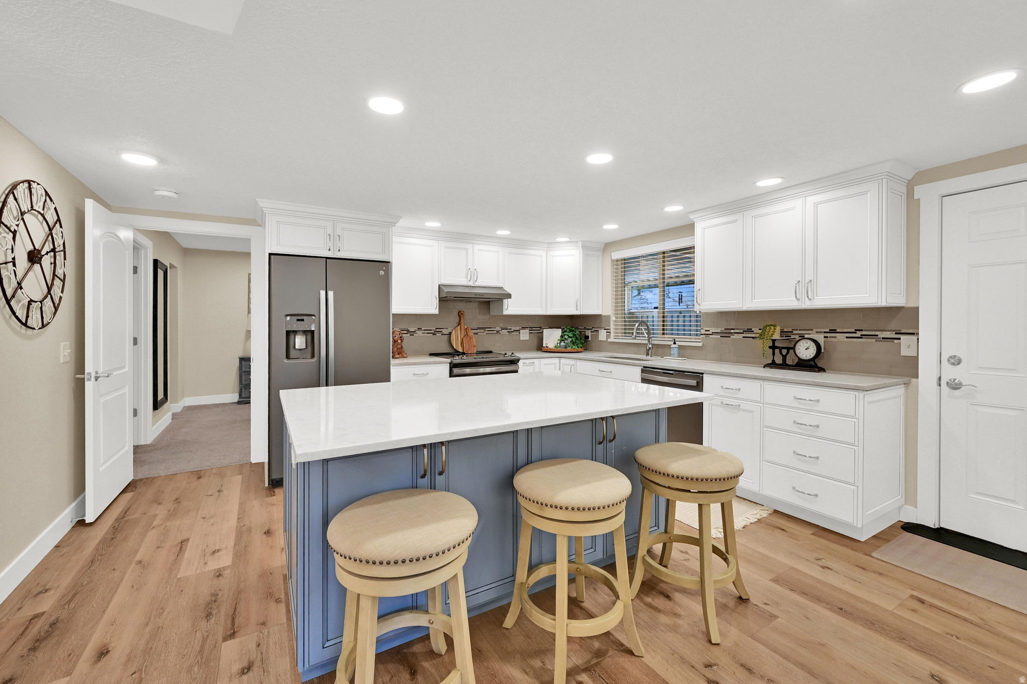 CHASE LANE VILLAGE - Residential Income