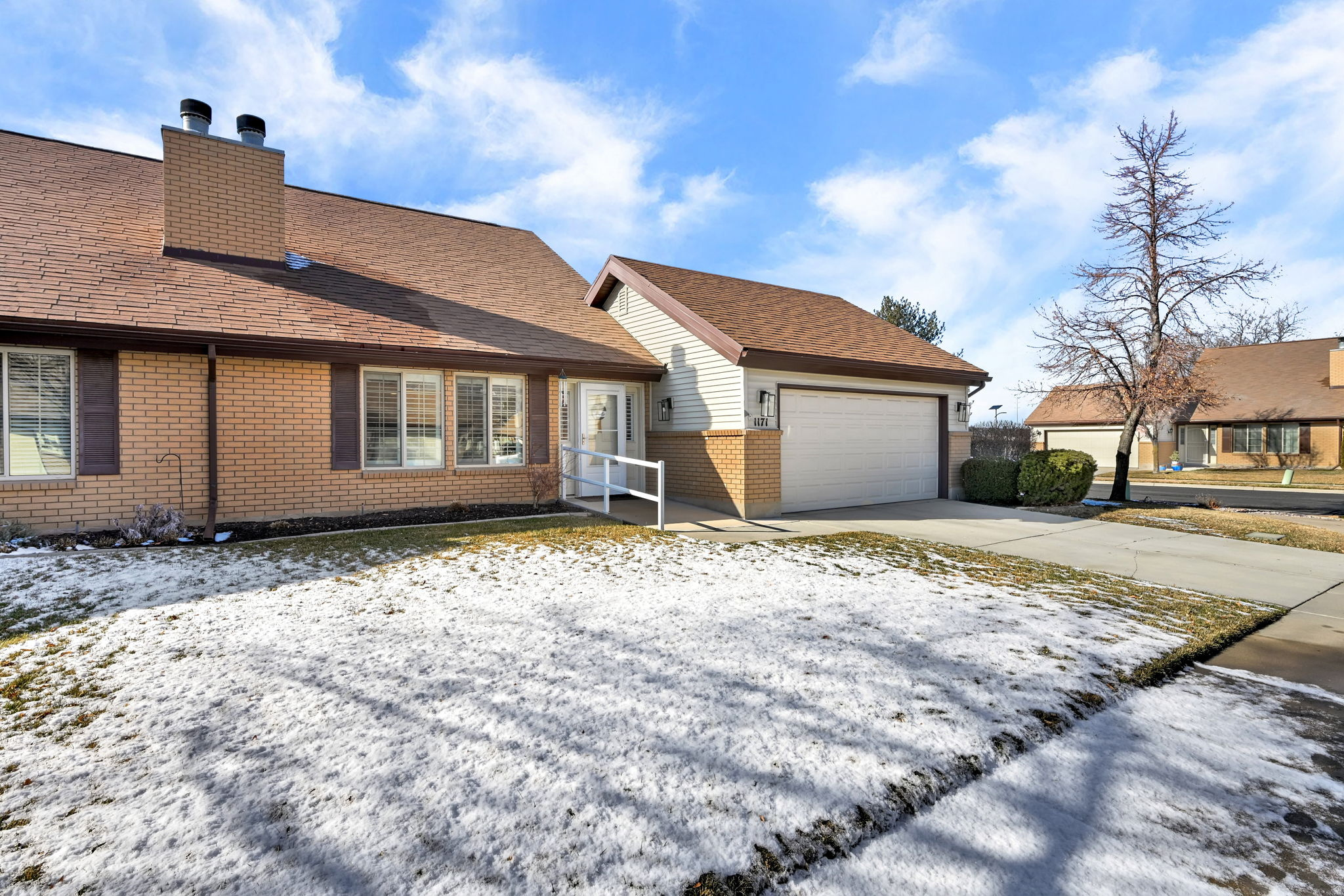 CHASE LANE VILLAGE - Residential Income