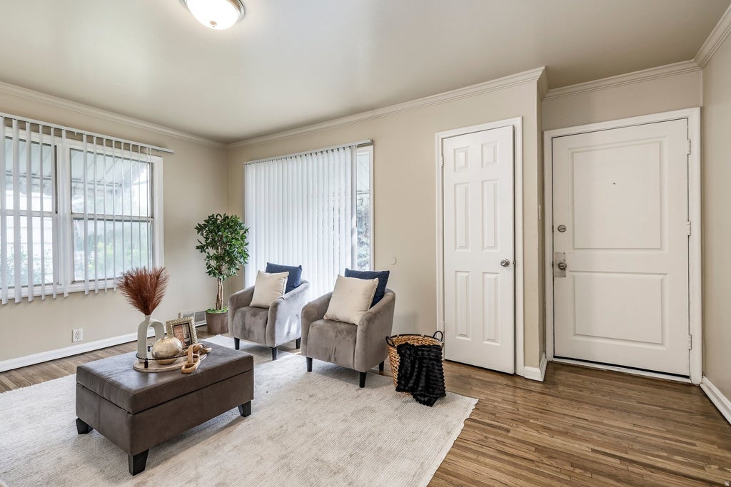 Photo of 1174 W 300 N, Salt Lake City, UT 84116 (MLS # 2183323)
