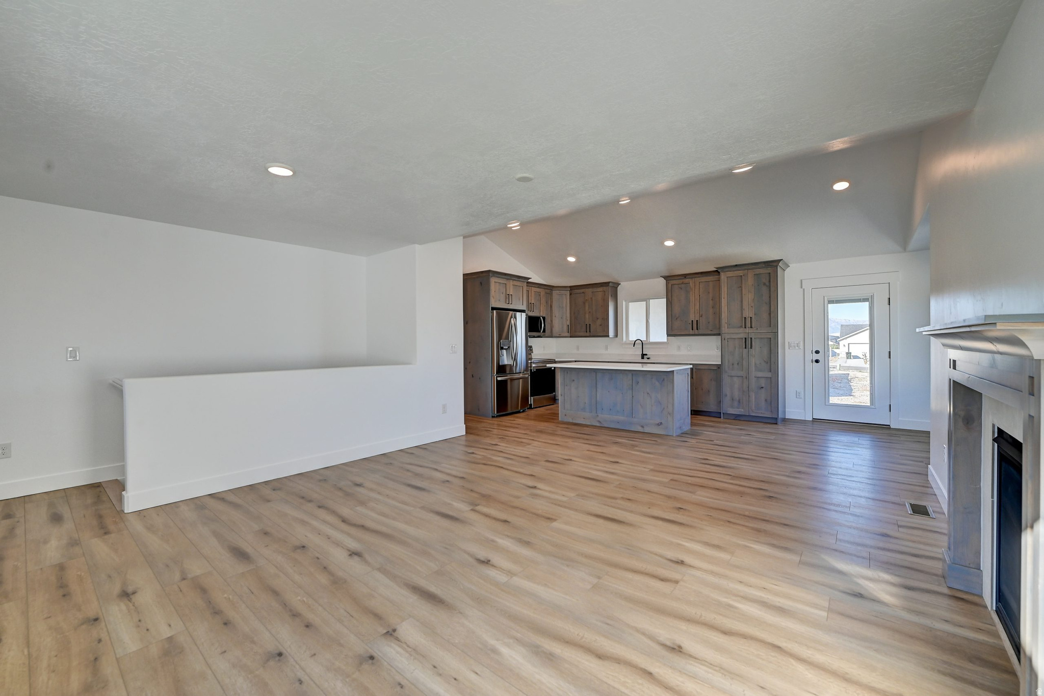 OVERLAKE ESTATES - Residential