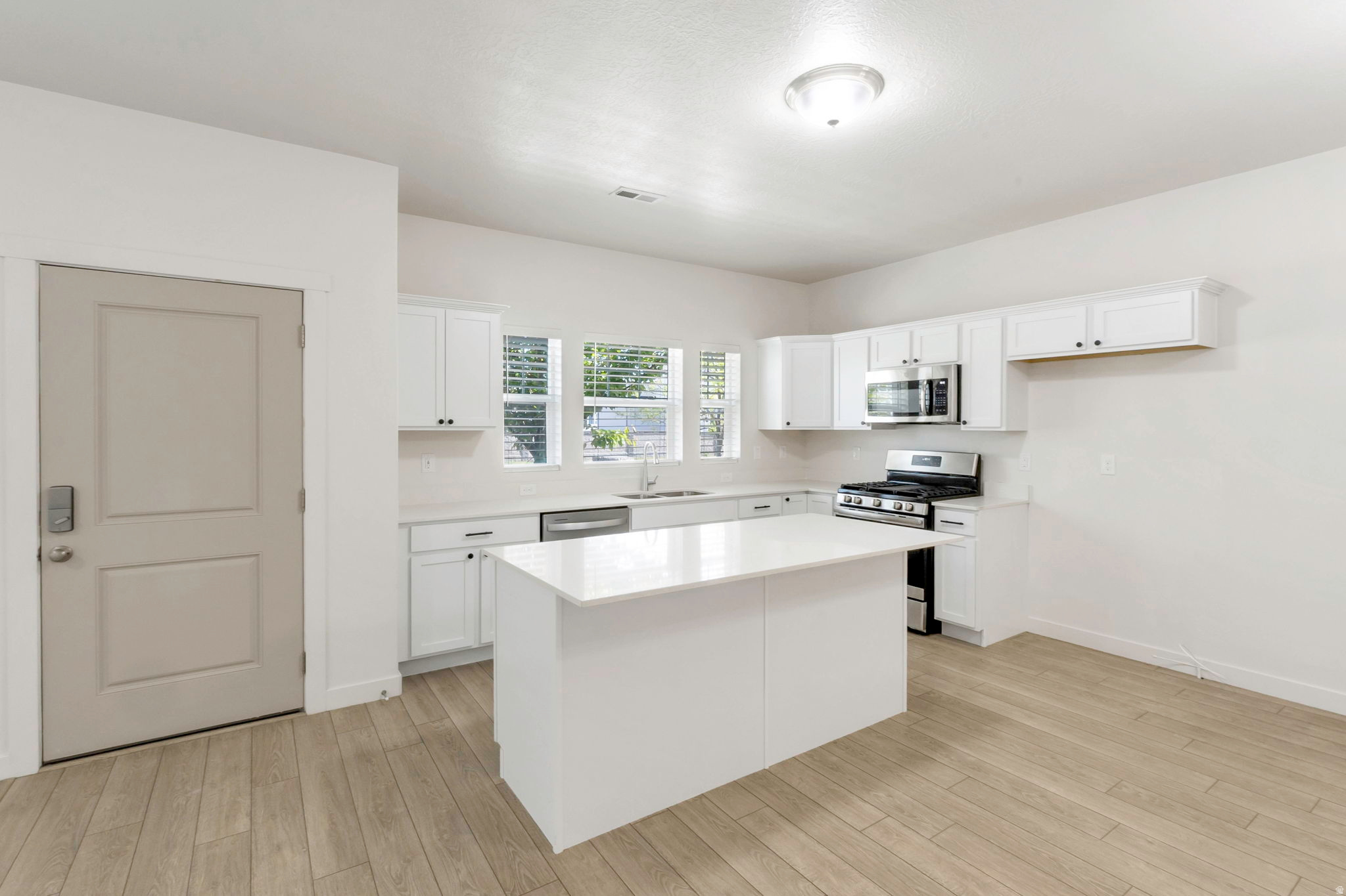 HOLBROOK FARMS - Residential
