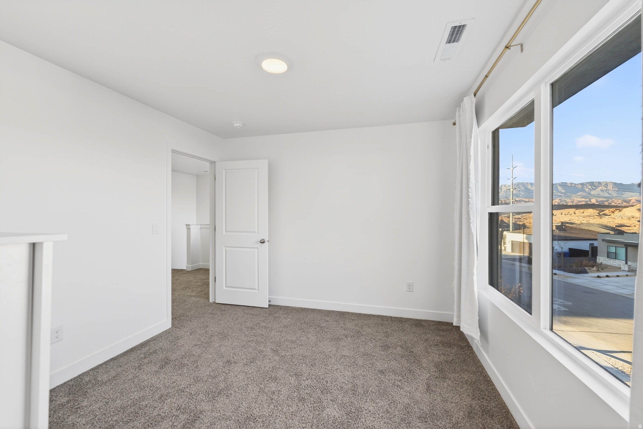 LONG VALLEY - Residential