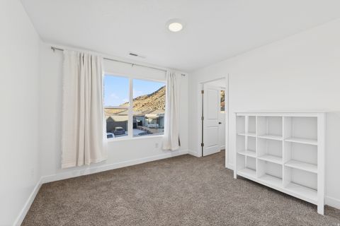 Tiny photo for 1448 S STAIRCASE WAY, Washington, UT 84780 (MLS # 2131633)