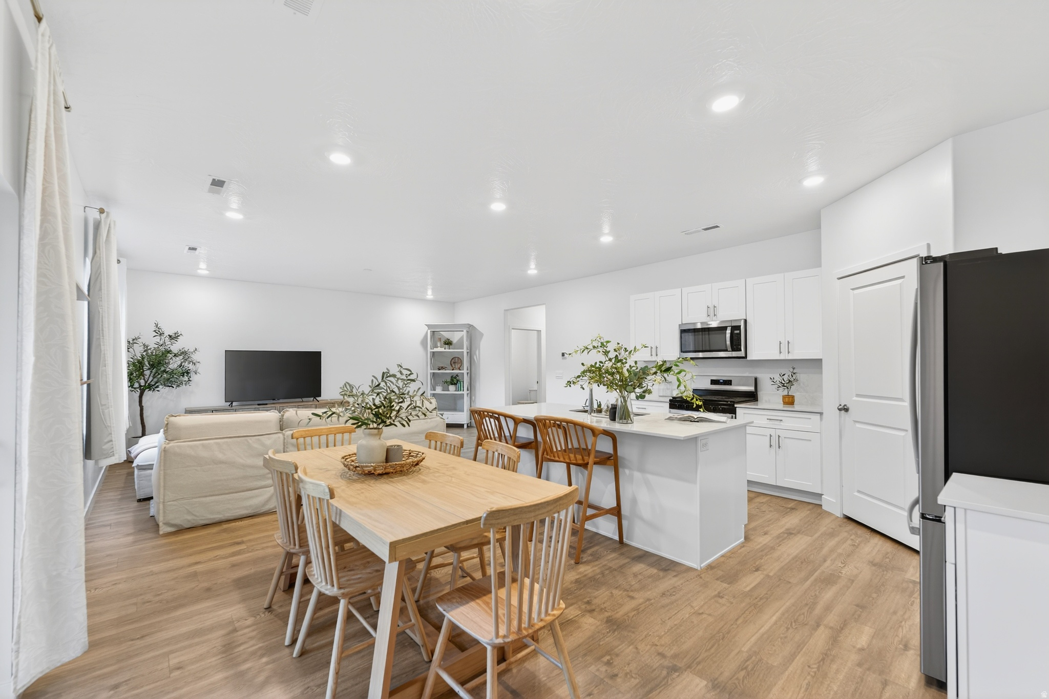 LONG VALLEY - Residential